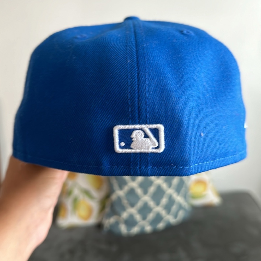 Hat - Picture 3 of 3